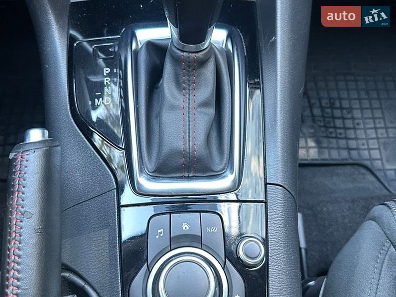 Седан Mazda 3 2014 в Киеве