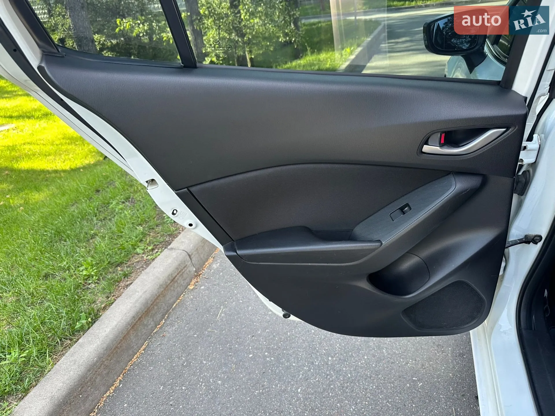 2014 Mazda 3 - мініатюра 34