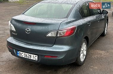 Седан Mazda 3 2012 в Бориславі