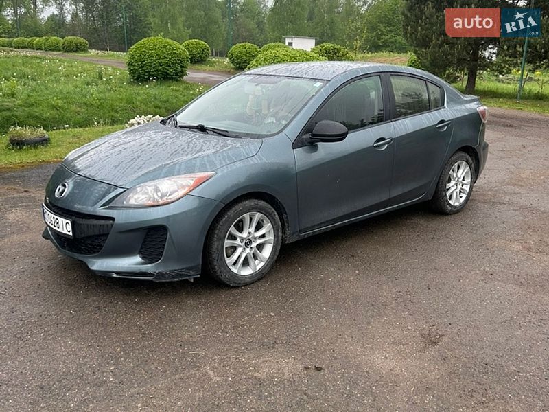 Седан Mazda 3 2012 в Бориславі