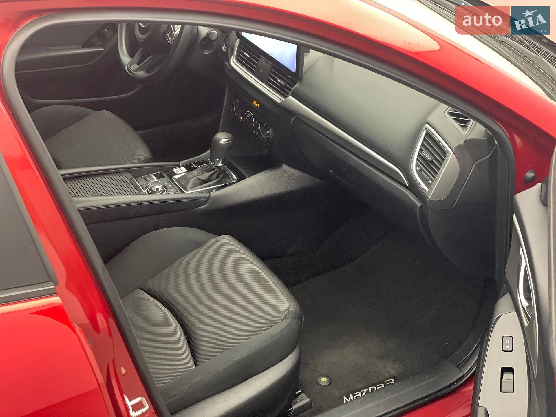 2017 Mazda 3 - мініатюра 9