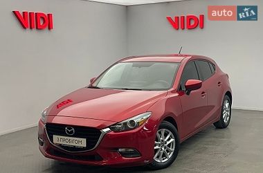 Хэтчбек Mazda 3 2017 в Киеве