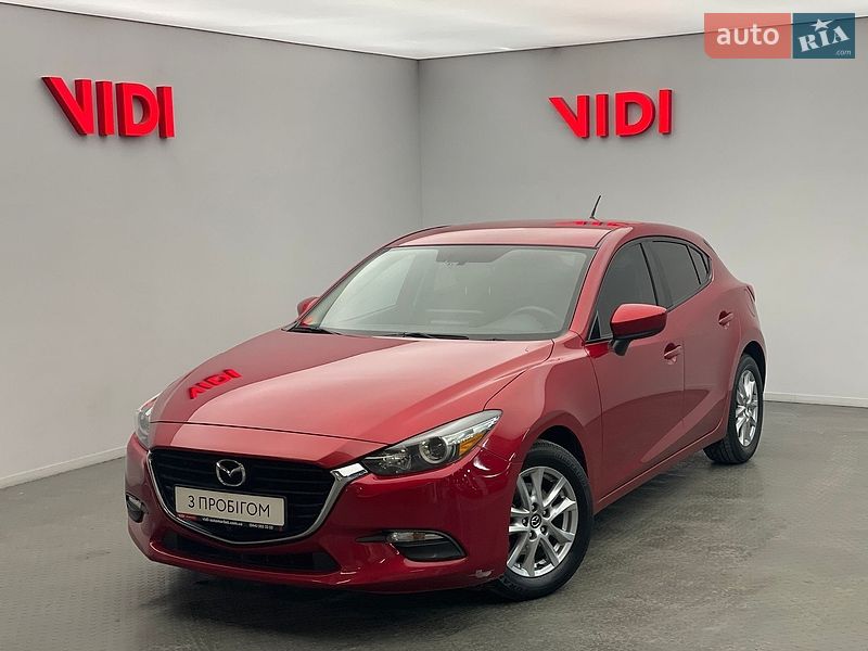 Хэтчбек Mazda 3 2017 в Киеве