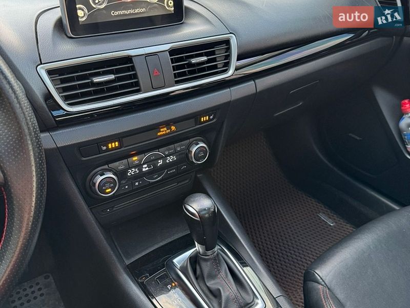 Седан Mazda 3 2013 в Виннице