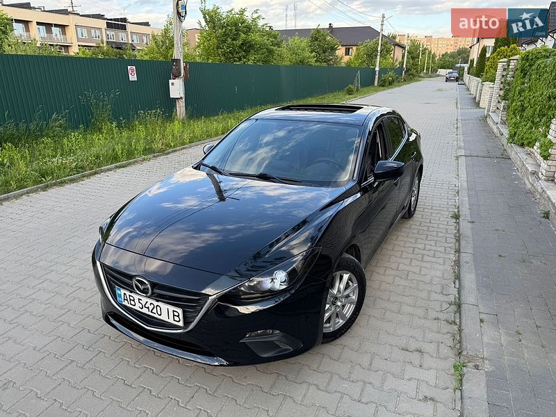 Седан Mazda 3 2013 в Виннице