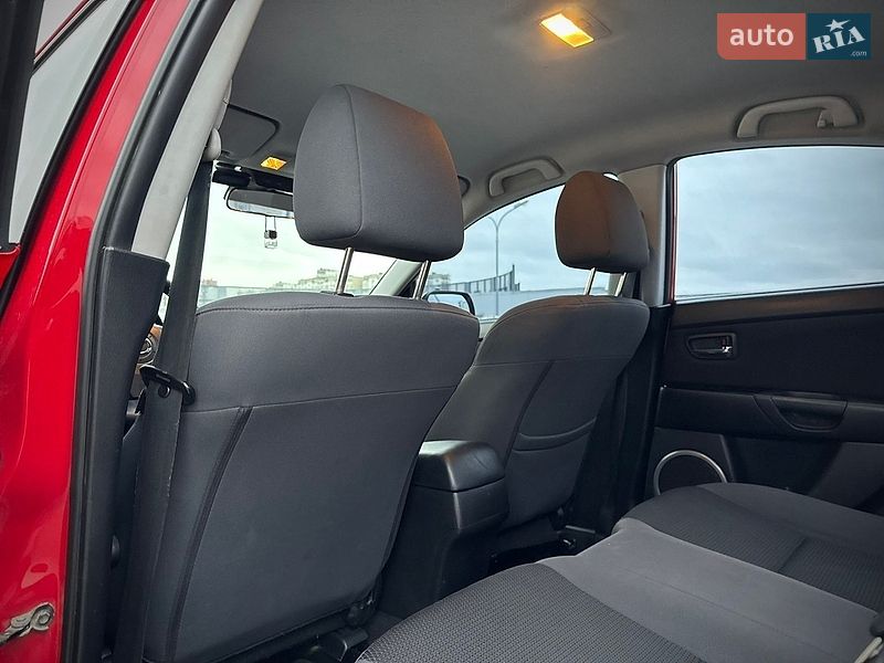 Седан Mazda 3 2008 в Киеве