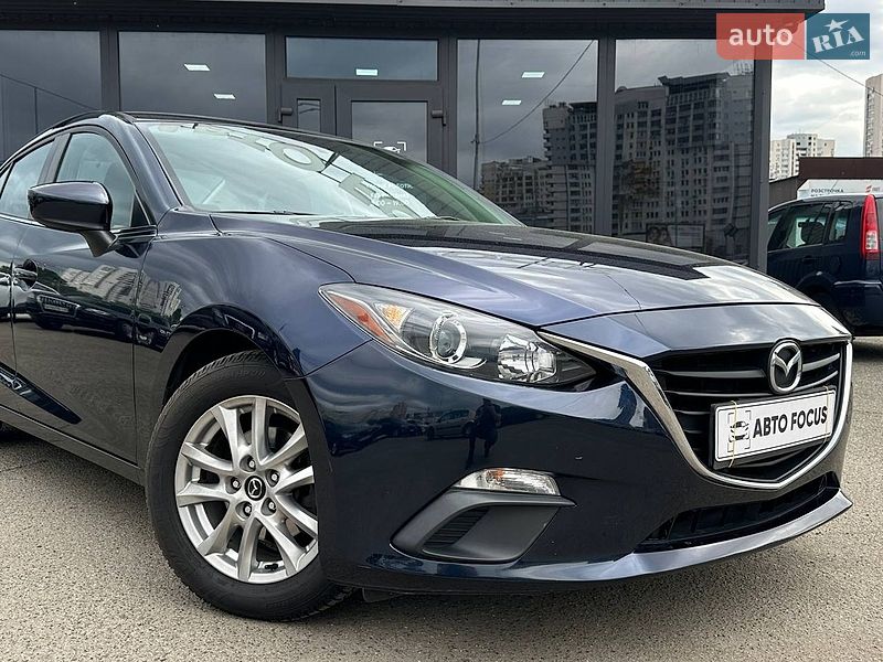 Седан Mazda 3 2013 в Киеве
