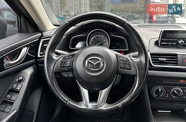 Седан Mazda 3 2013 в Киеве