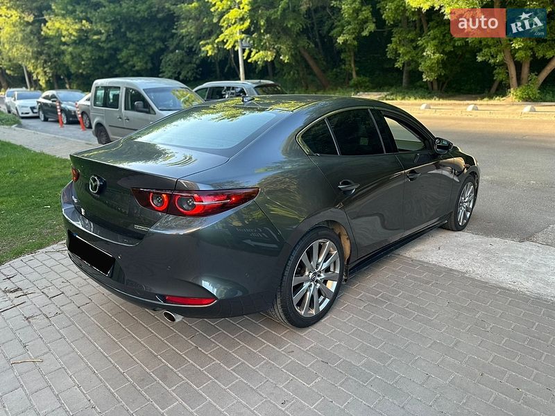Седан Mazda 3 2020 в Києві