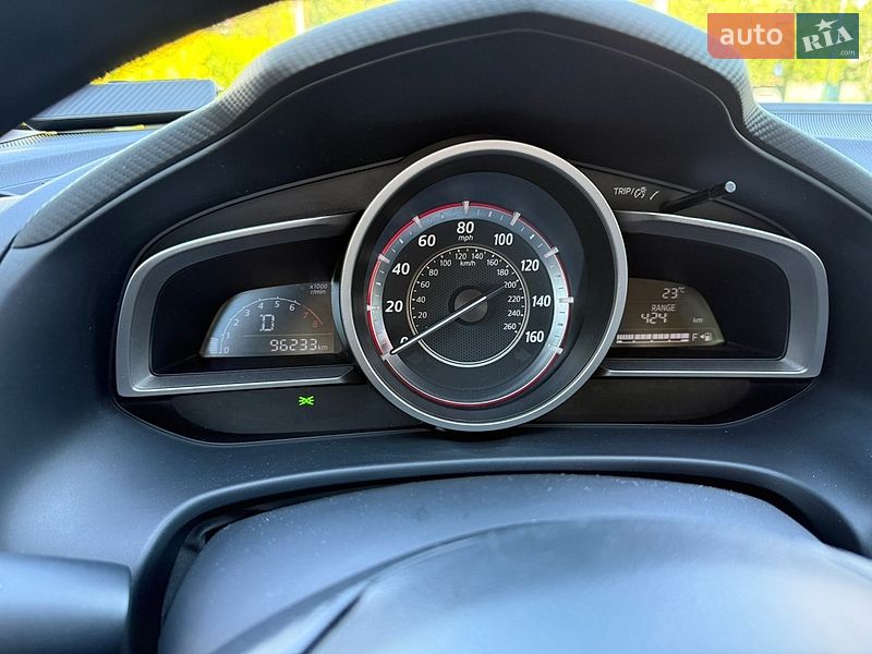Седан Mazda 3 2015 в Ивано-Франковске