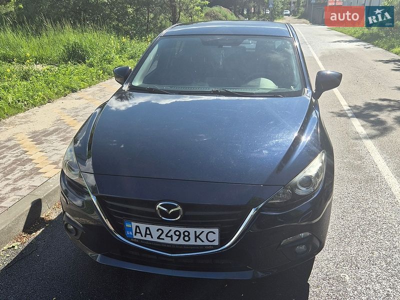 Седан Mazda 3 2014 в Києві