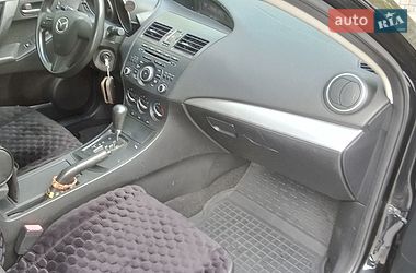 Седан Mazda 3 2011 в Запоріжжі