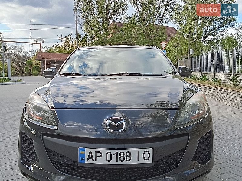 Седан Mazda 3 2011 в Запоріжжі