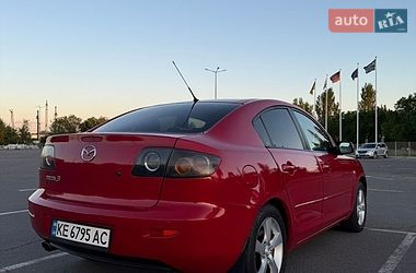 Седан Mazda 3 2006 в Дніпрі