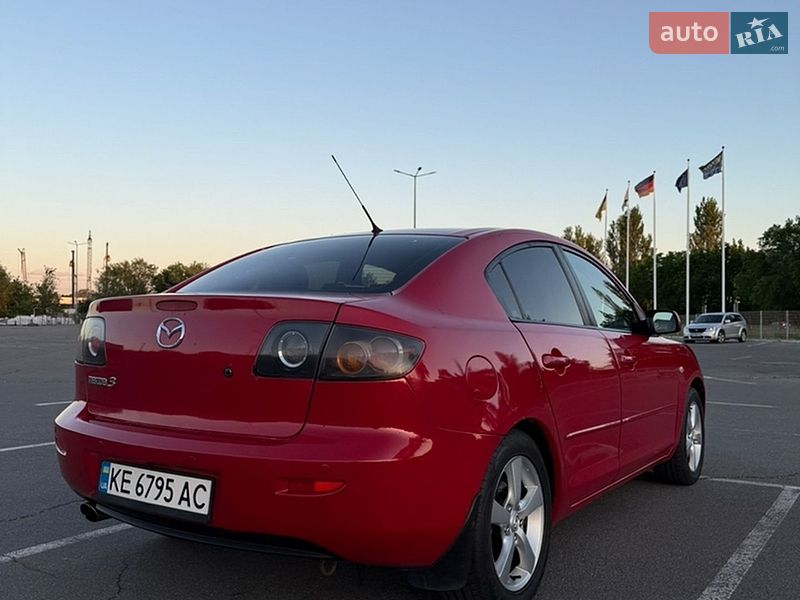 Седан Mazda 3 2006 в Дніпрі