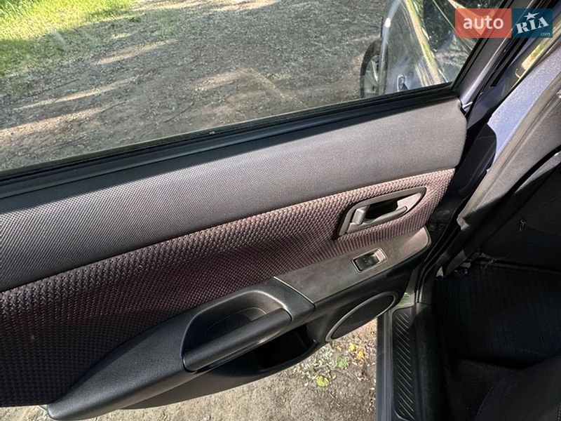 Седан Mazda 3 2006 в Одессе