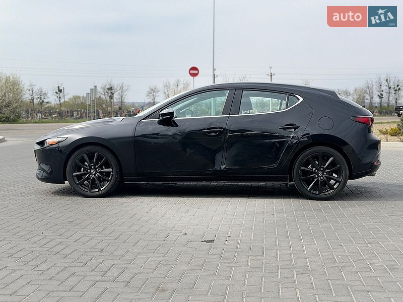 Хэтчбек Mazda 3 2024 в Львове