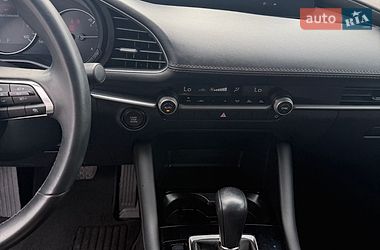 Хэтчбек Mazda 3 2024 в Львове