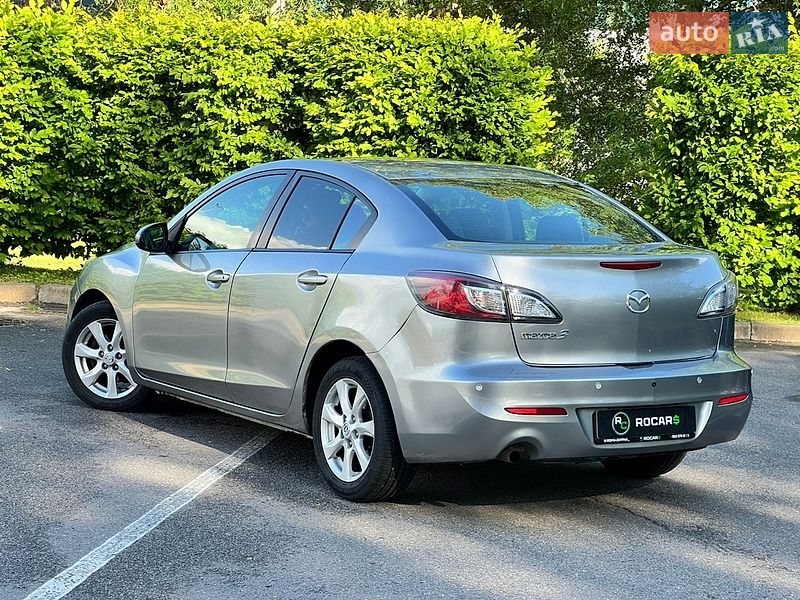 Седан Mazda 3 2013 в Києві