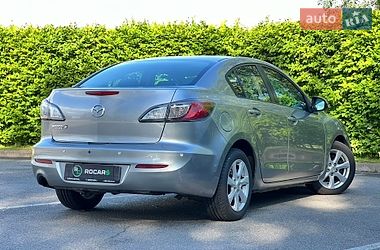 Седан Mazda 3 2013 в Києві
