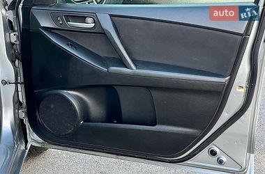 Седан Mazda 3 2013 в Києві