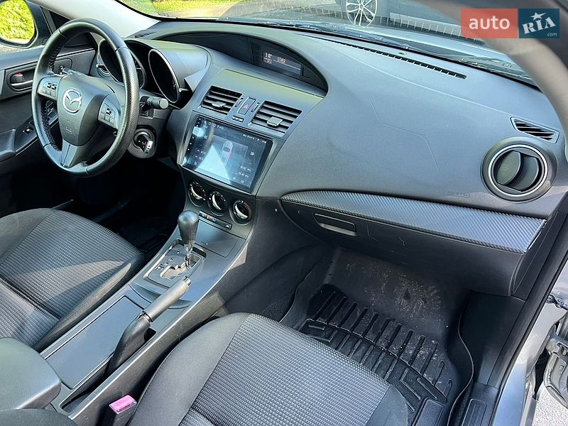 Седан Mazda 3 2013 в Києві