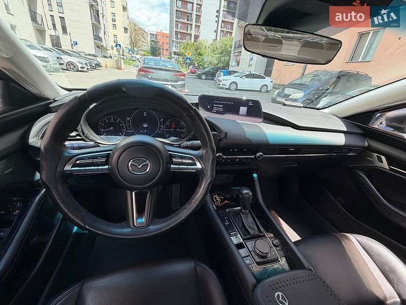 Седан Mazda 3 2019 в Черкассах