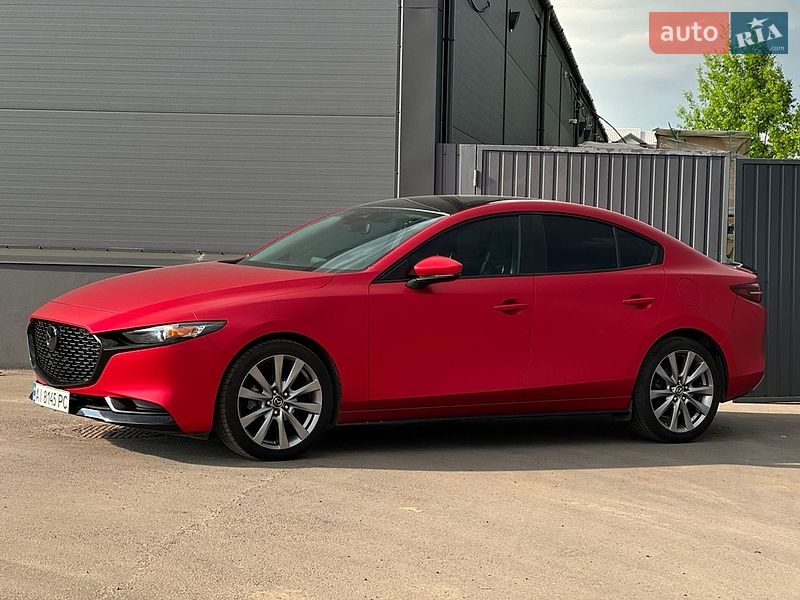 Седан Mazda 3 2019 в Киеве