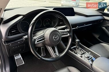 Седан Mazda 3 2023 в Львові