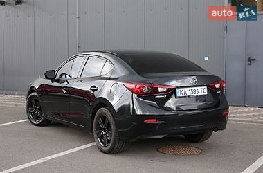 Седан Mazda 3 2014 в Киеве