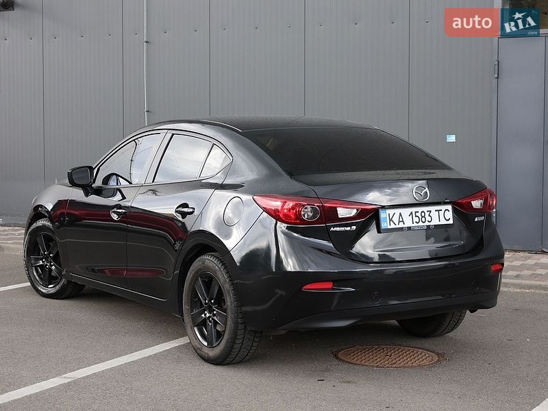 Седан Mazda 3 2014 в Киеве