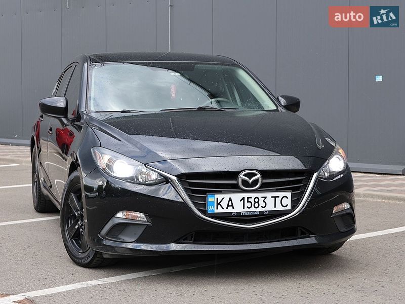 Седан Mazda 3 2014 в Киеве