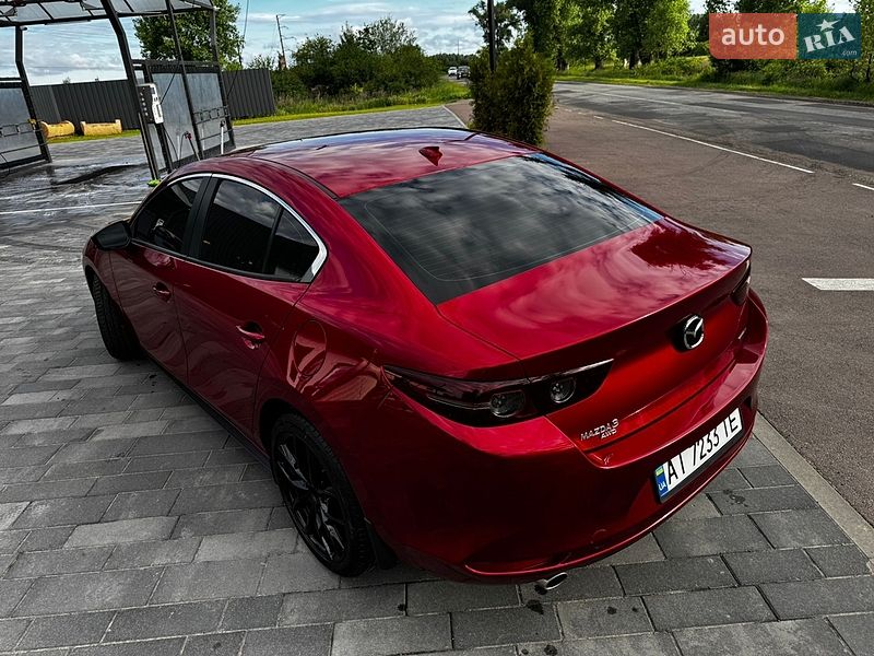 Седан Mazda 3 2020 в Киеве