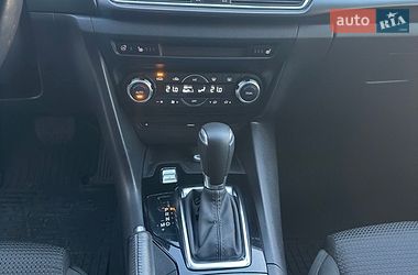 Хетчбек Mazda 3 2017 в Києві