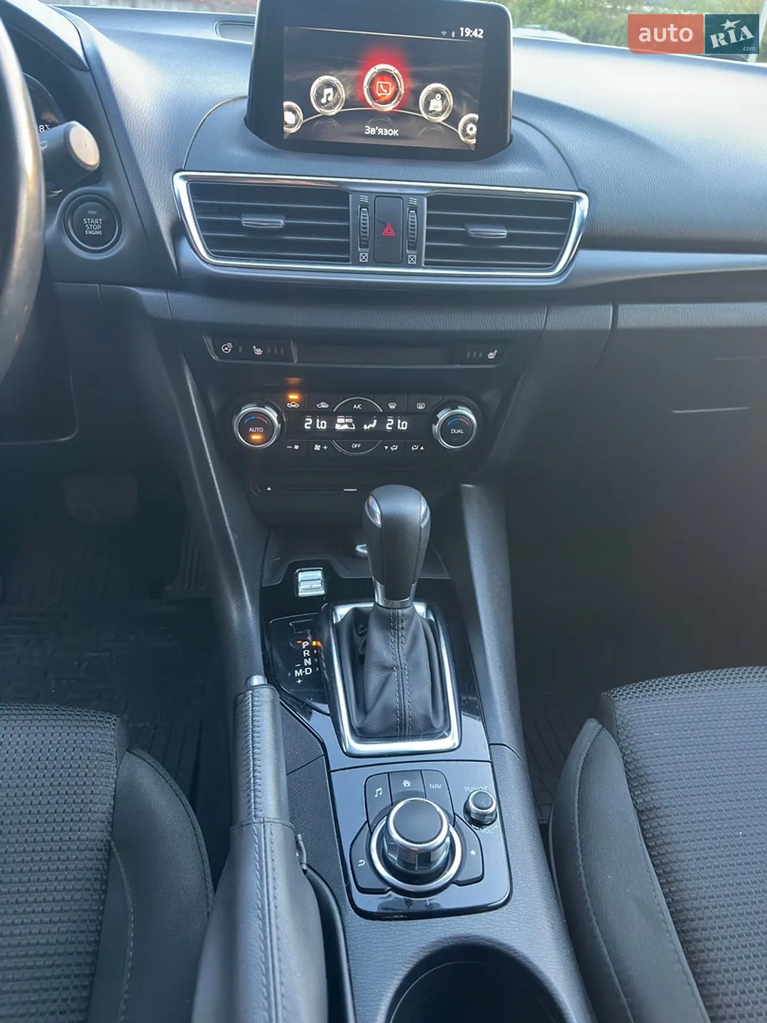 2017 Mazda 3 - мініатюра 22