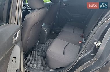 Седан Mazda 3 2015 в Полтаве