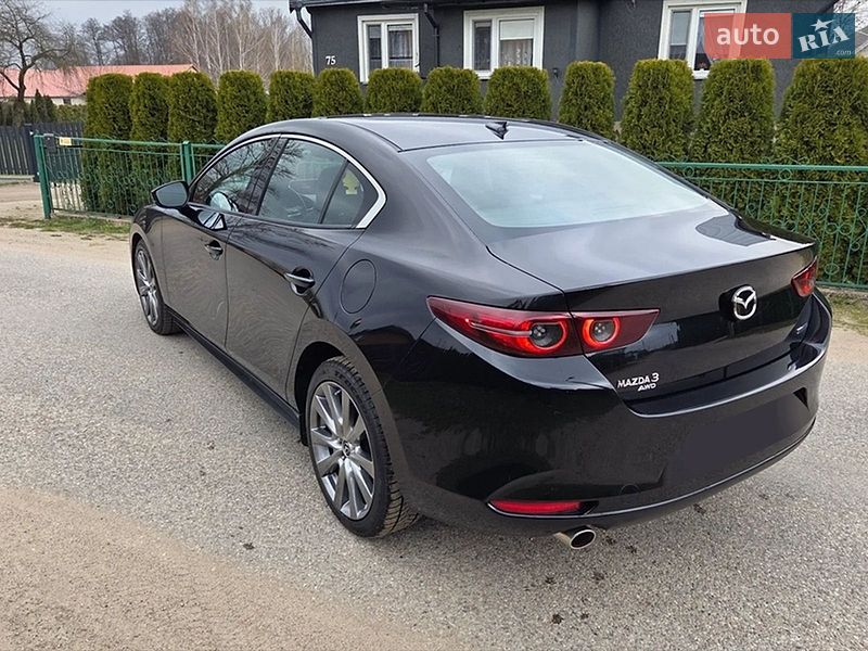 Седан Mazda 3 2022 в Львові