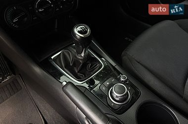 Хетчбек Mazda 3 2016 в Харкові