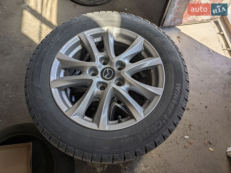 Седан Mazda 3 2016 в Львові
