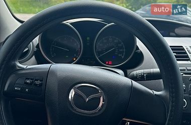Хэтчбек Mazda 3 2013 в Ровно