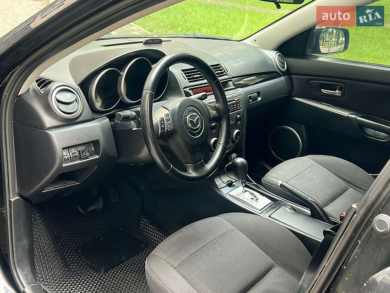Седан Mazda 3 2008 в Киеве