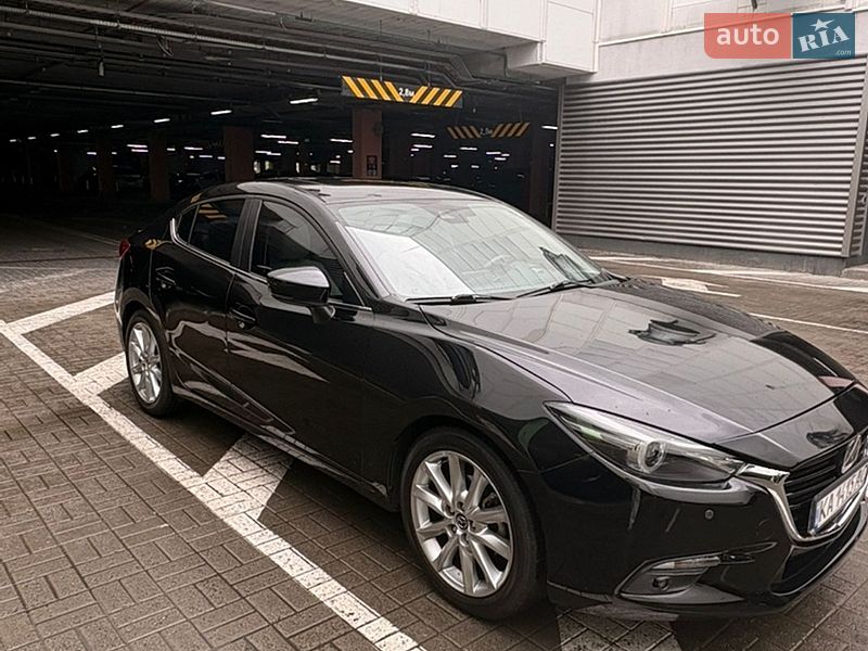 Седан Mazda 3 2016 в Києві