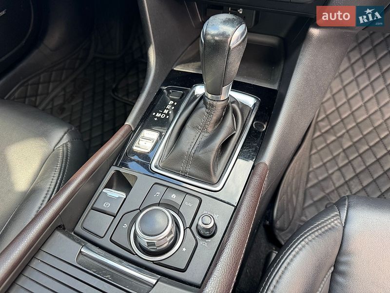 Седан Mazda 3 2018 в Києві