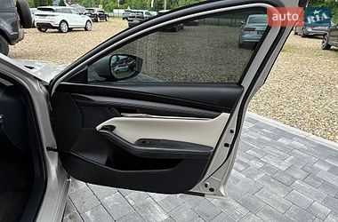 Седан Mazda 3 2024 в Коломые