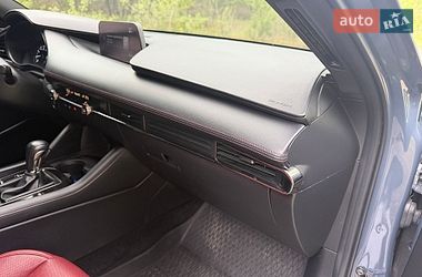 Хэтчбек Mazda 3 2022 в Днепре