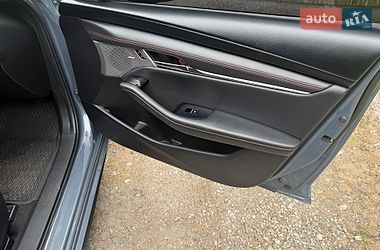 Хэтчбек Mazda 3 2022 в Днепре