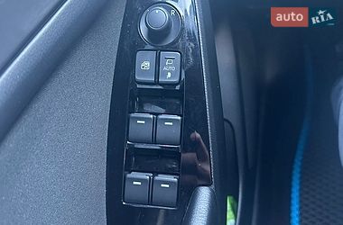 Седан Mazda 3 2018 в Киеве фото 15 Седан Mazda 3 2018 в Киеве