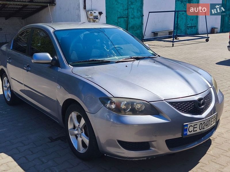 Седан Mazda 3 2004 в Чернівцях