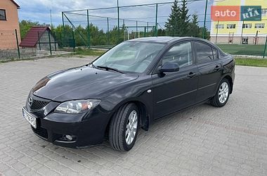 Седан Mazda 3 2008 в Самборе