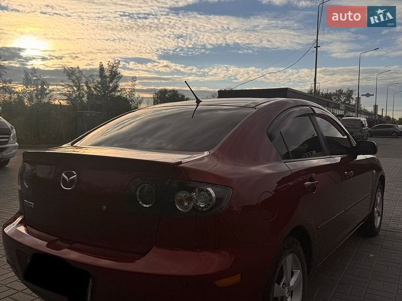 Седан Mazda 3 2006 в Дніпрі